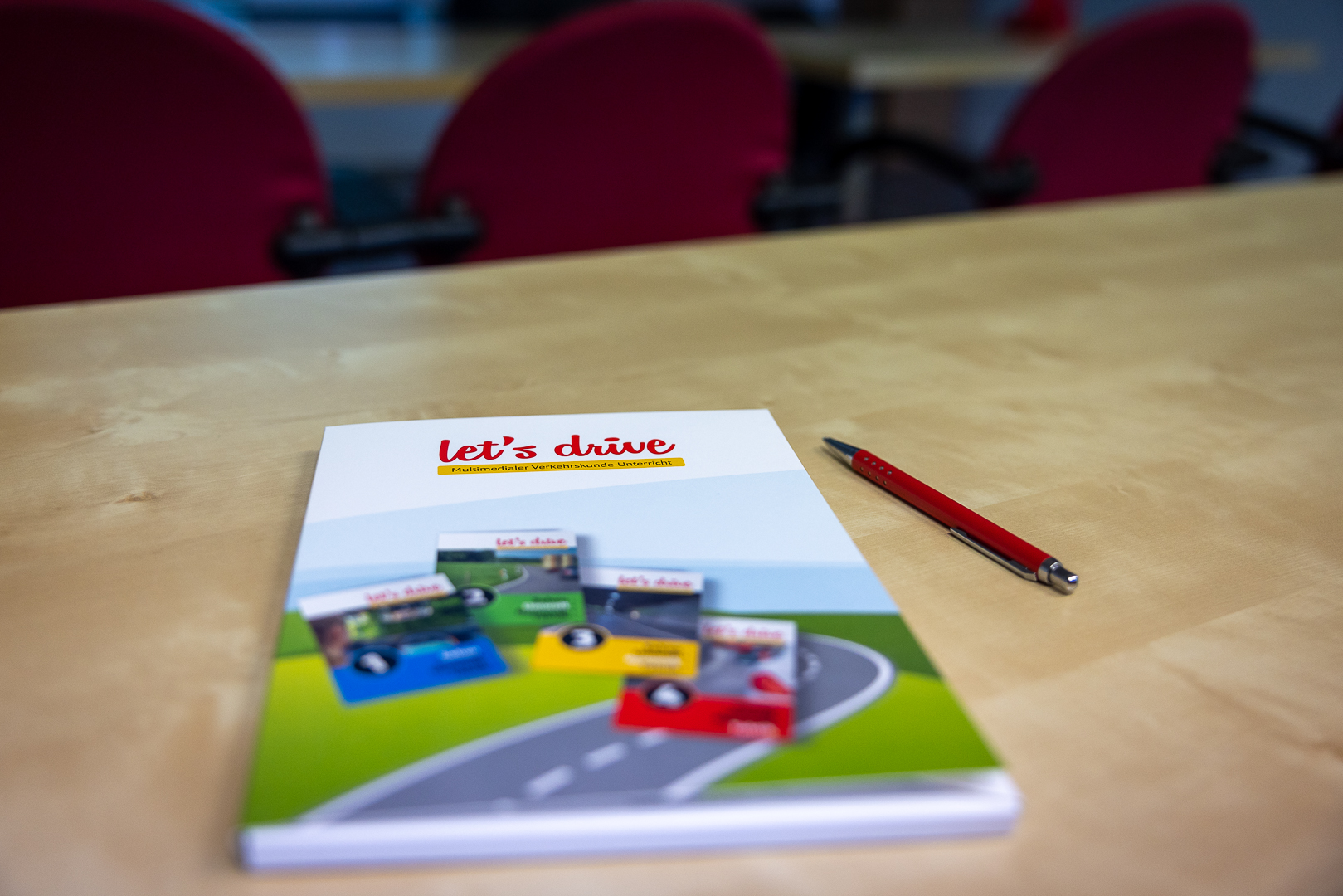 Ein Kinderbuch in der Fahrschule Ein Kinderbuch in der Fahrschule